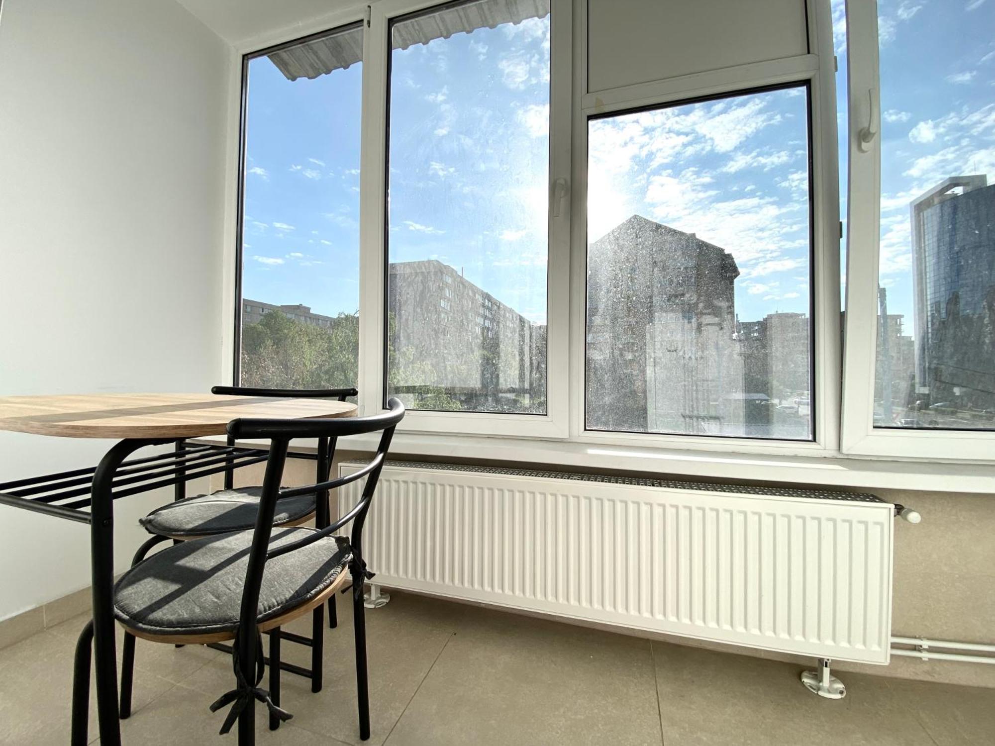 Kronstadt Apartment - Pet Friendly Μπρασόβ Εξωτερικό φωτογραφία