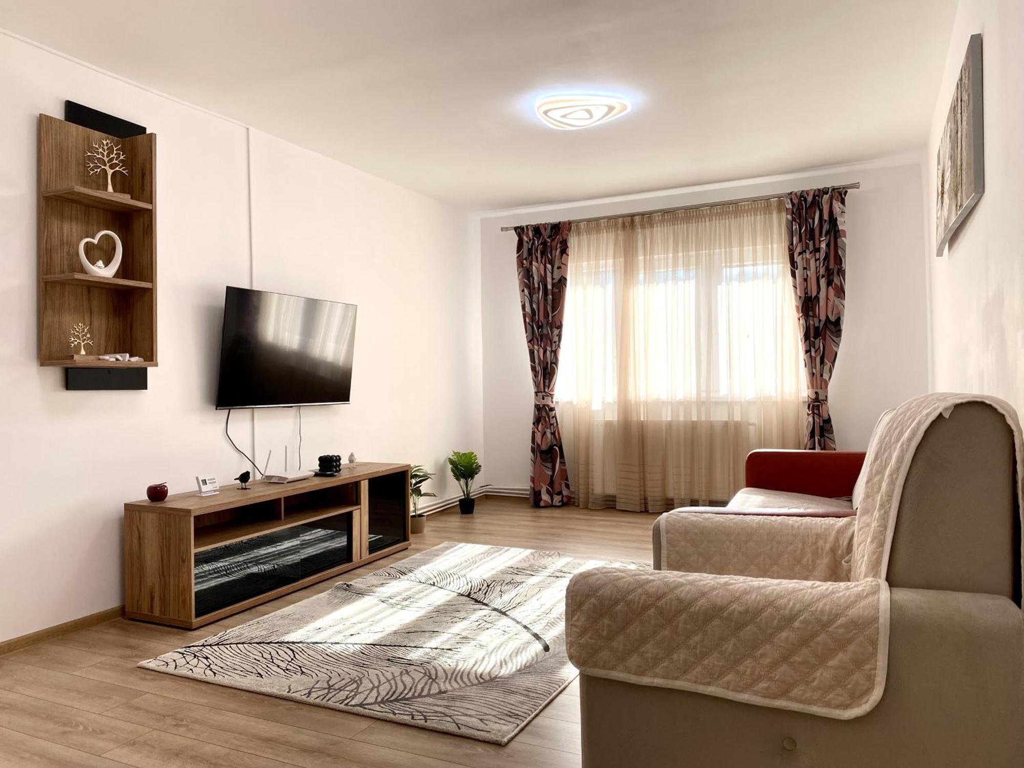 Kronstadt Apartment - Pet Friendly Μπρασόβ Εξωτερικό φωτογραφία