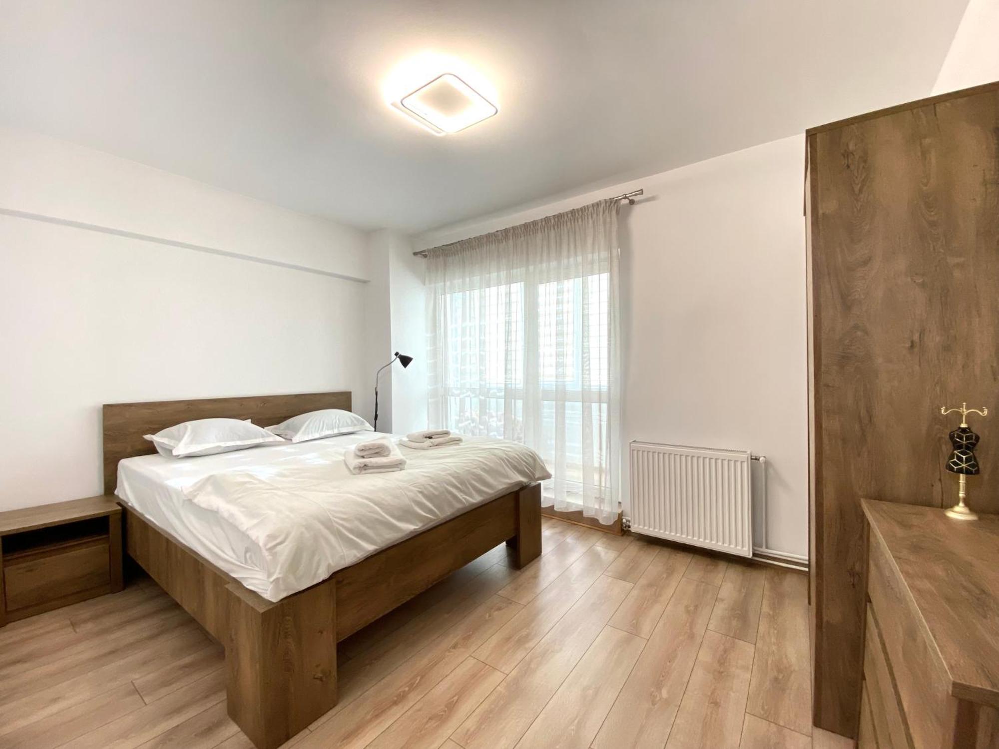 Kronstadt Apartment - Pet Friendly Μπρασόβ Εξωτερικό φωτογραφία