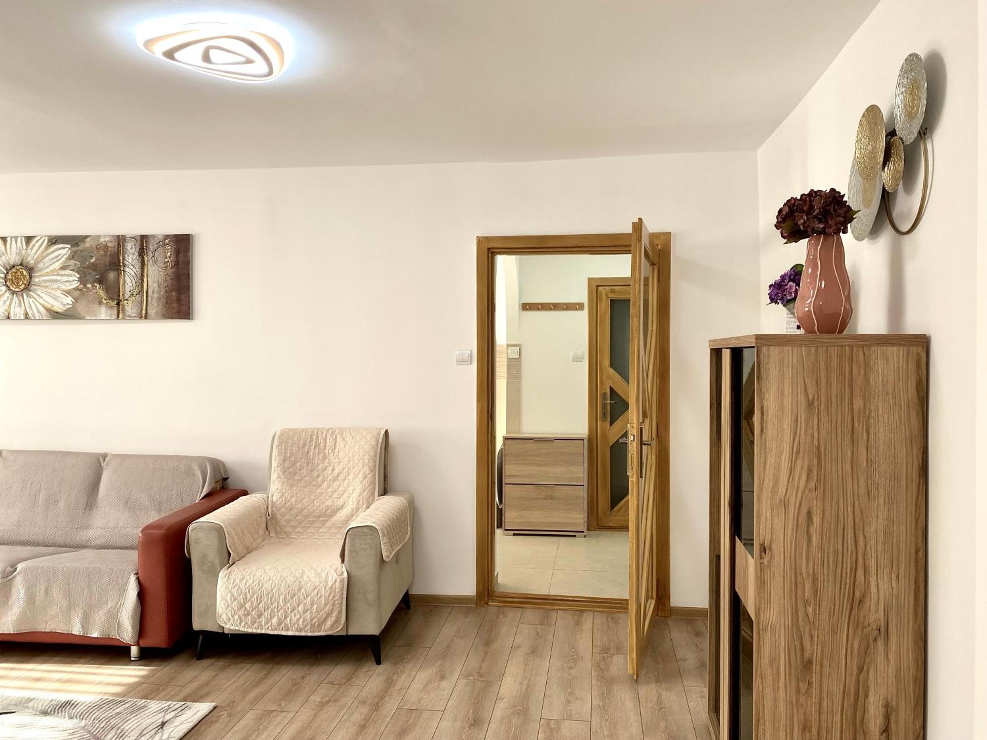 Kronstadt Apartment - Pet Friendly Μπρασόβ Εξωτερικό φωτογραφία